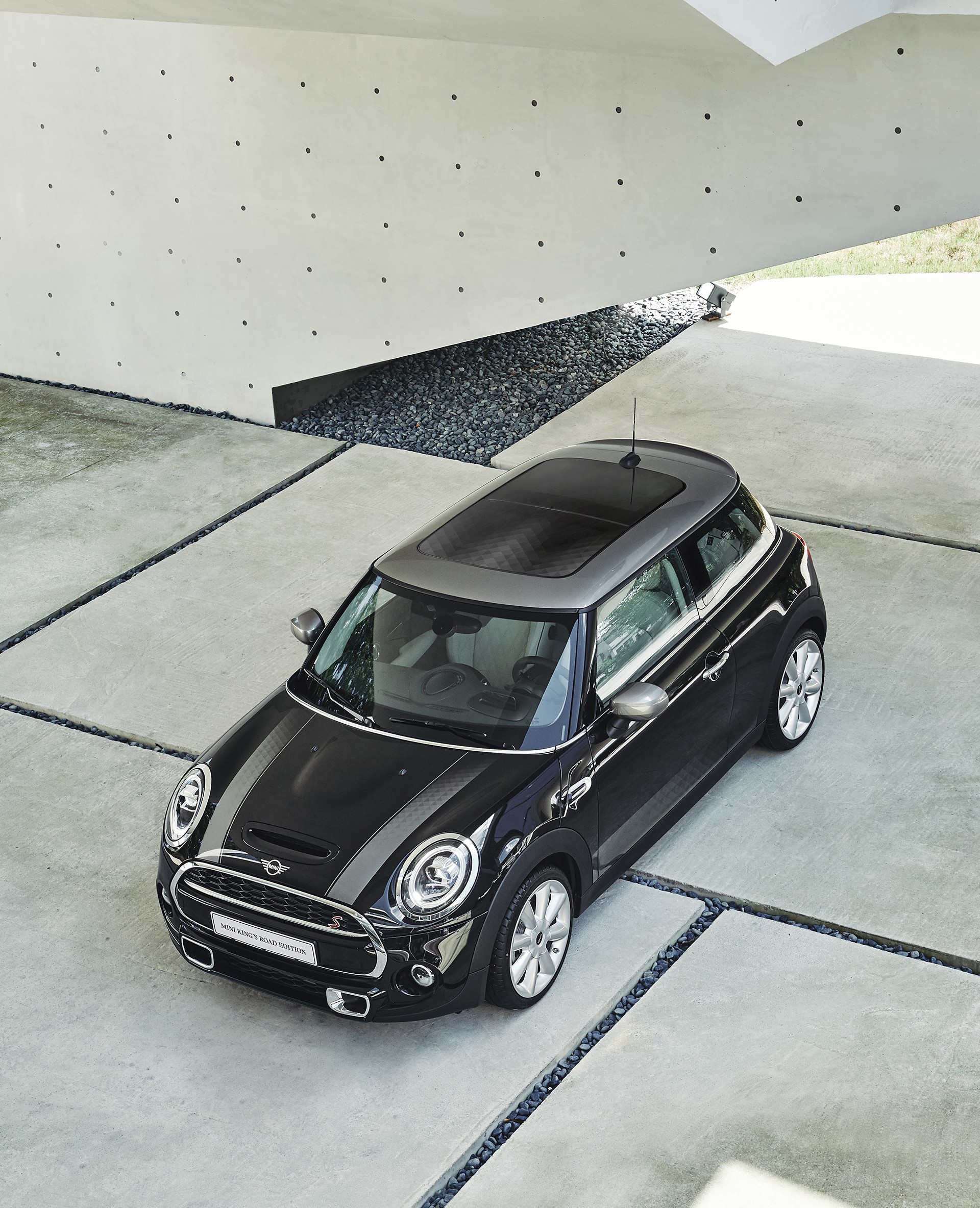 MINI KING’S ROAD EDITION - exterior